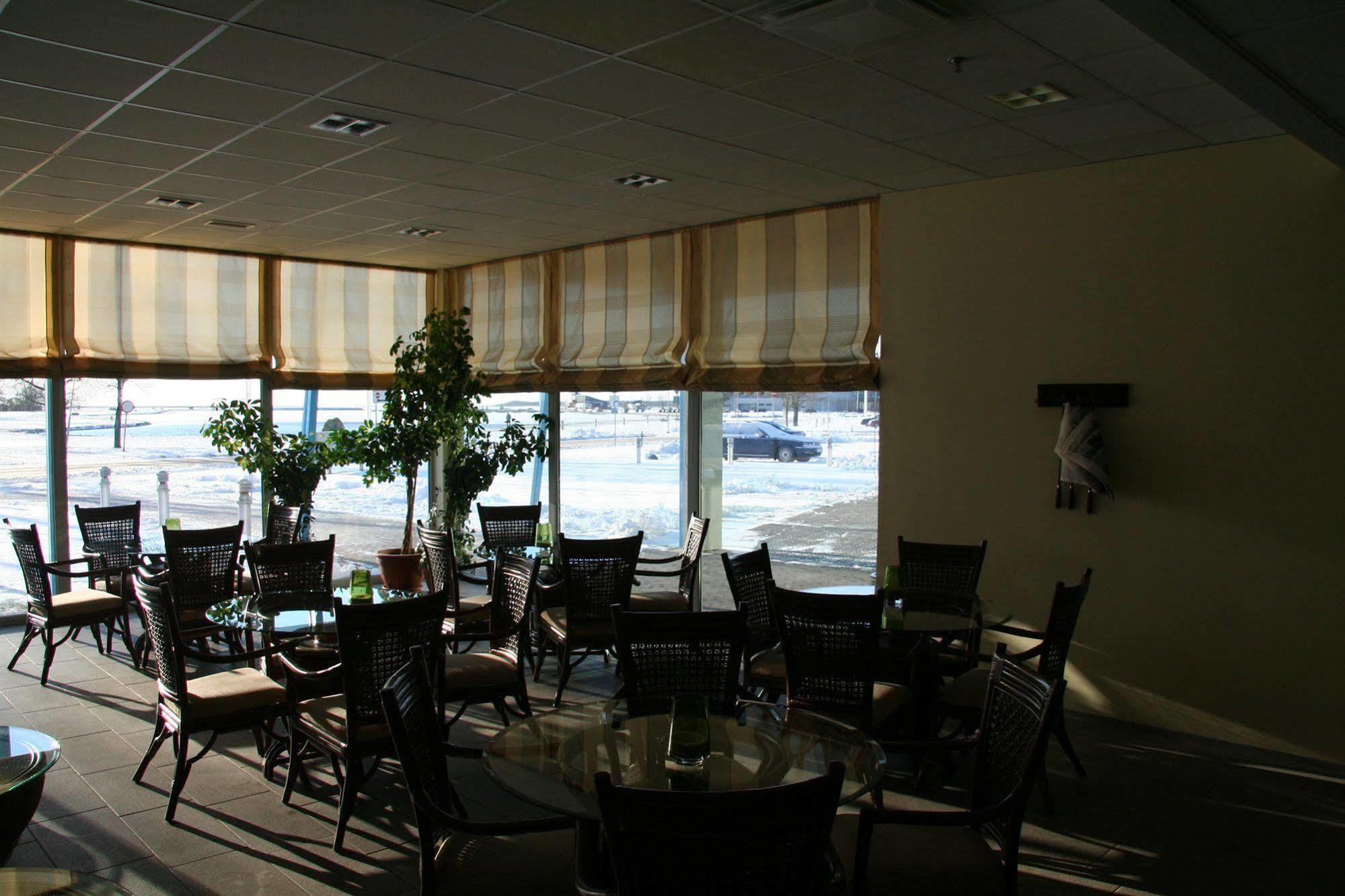 Asa Spa Hotel Kuressaare Bagian luar foto